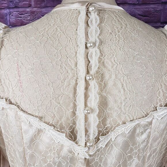 Lorrie Kabala Full Length Poof Sleeve Ivory Dress - Picture 7 of 12